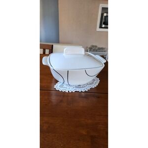 Corelle Coordinates Stoneware Square Casserole Dish 3 1/2 Qt With Lid